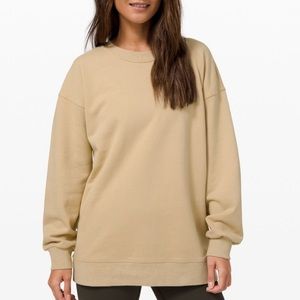 Lululemon perfectly oversized crew